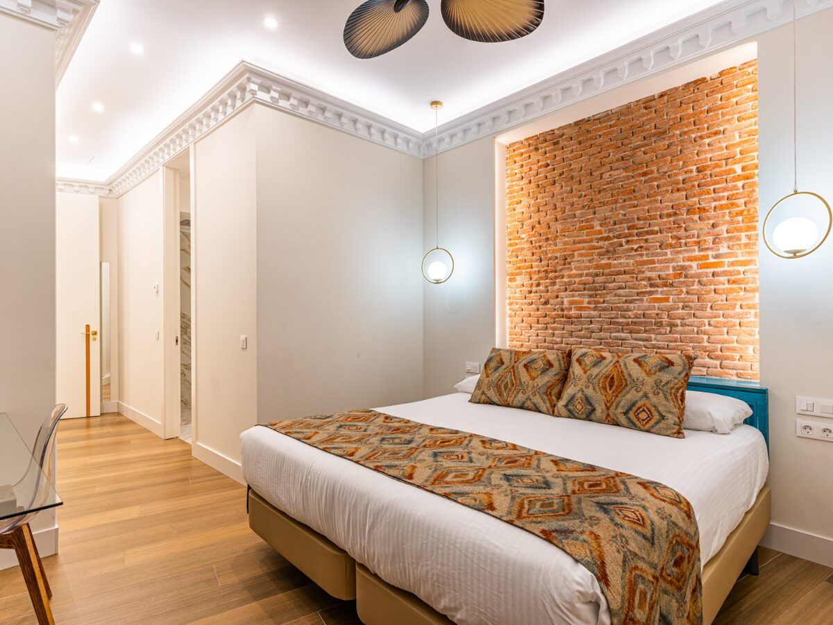 dormitorio piso con vistas en madrid