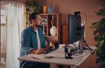 Cómo mejorar tu espacio de trabajo en casa