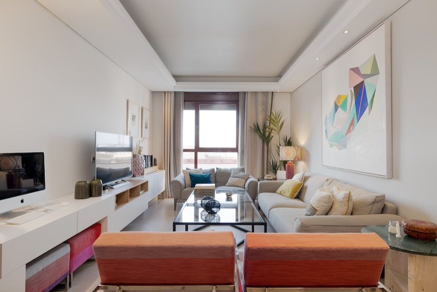 Salón del piso en Los Bermejales (Sevilla)