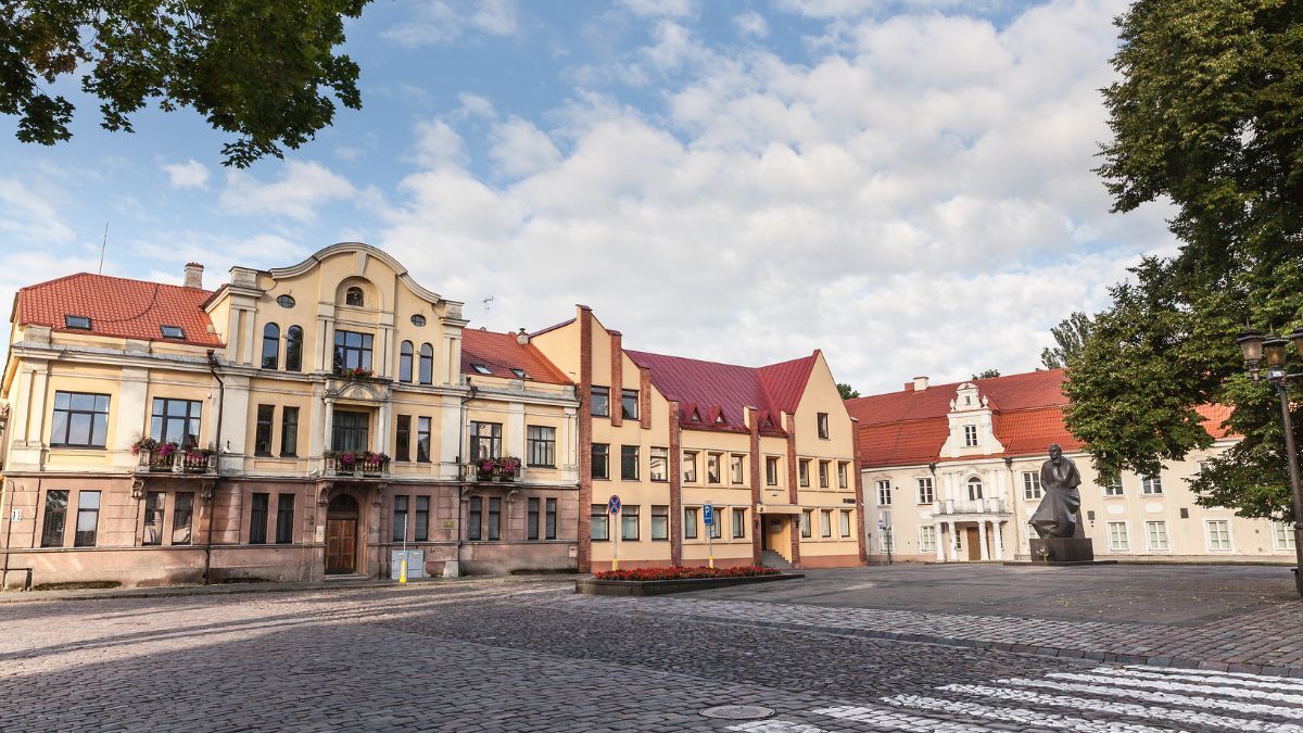 Qué impuestos hay que pagar al vender una vivienda declarada bien de interés