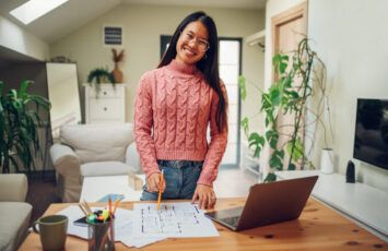 ¿Qué permisos son necesarios para reformar una vivienda? - Fotocasa Life - - - Para reformar una vivienda, es fundamental conocer qué permisos y licencias son necesarios para evitar problemas legales y asegurar que...