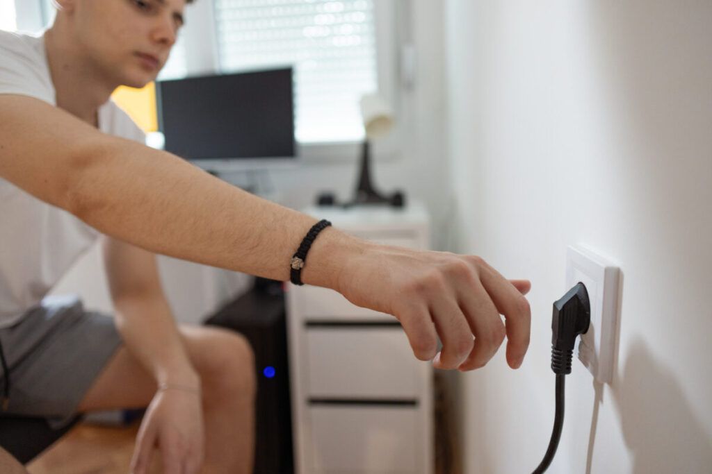 ¿Es necesaria la cédula de habitabilidad para solicitar el alta en el suministro de agua?