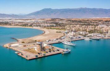 ¿Cómo es vivir en Almerimar?: el paraíso tranquilo del sur de España